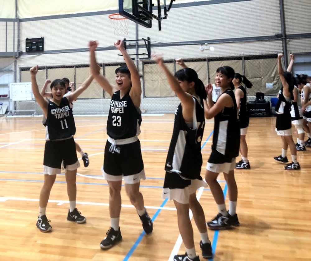 中華U16培訓女籃士氣高昂、氣氛超high。