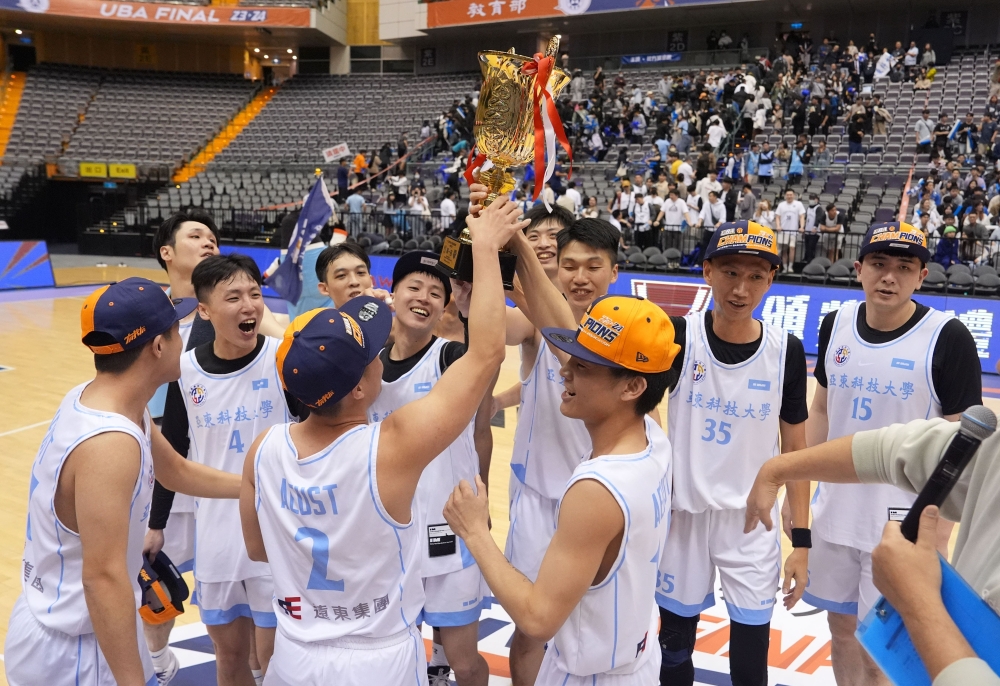 亞東科大榮獲隊史第四冠。