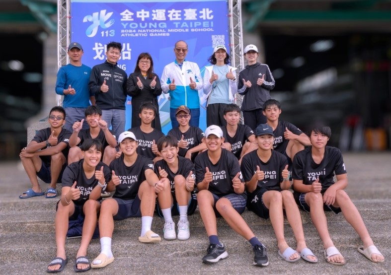北市育成高中划船隊去年就在高女組拿下2金（臺北市政府教育局提供）。