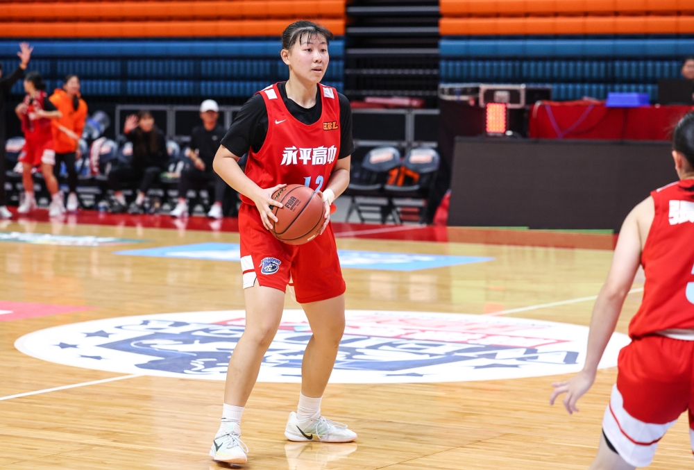 永平4人上雙，吳珮寧生涯新高22分12籃板，開季首「雙十」。