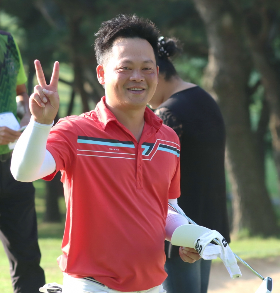 第一回合詹頂立67桿(-5)暫列第二。鍾豐榮／攝影。