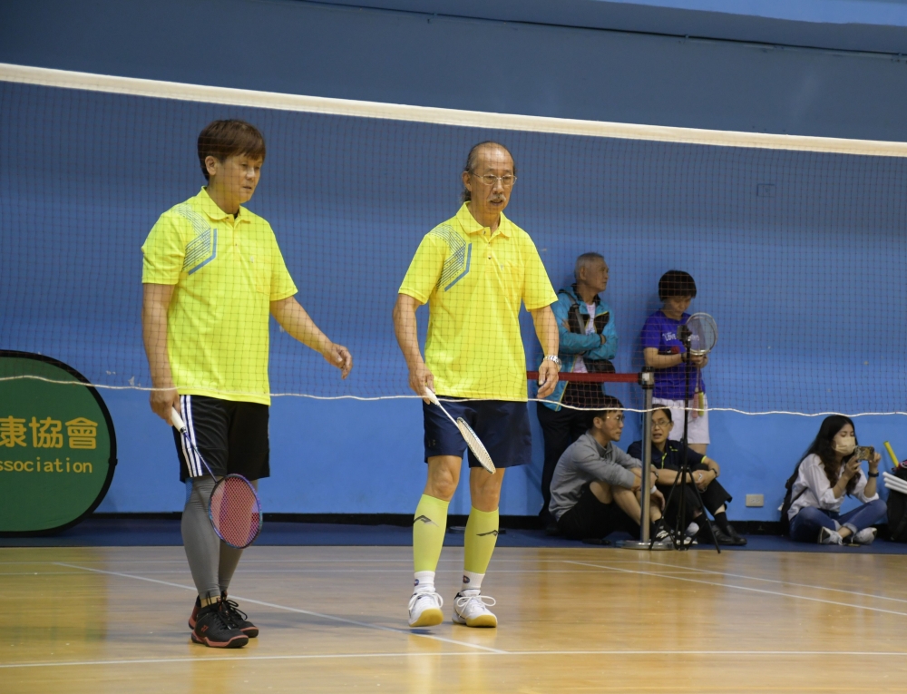 臺北市壁球協會副理事長楊同林(右一)己連續參賽15屆(大會提供)。