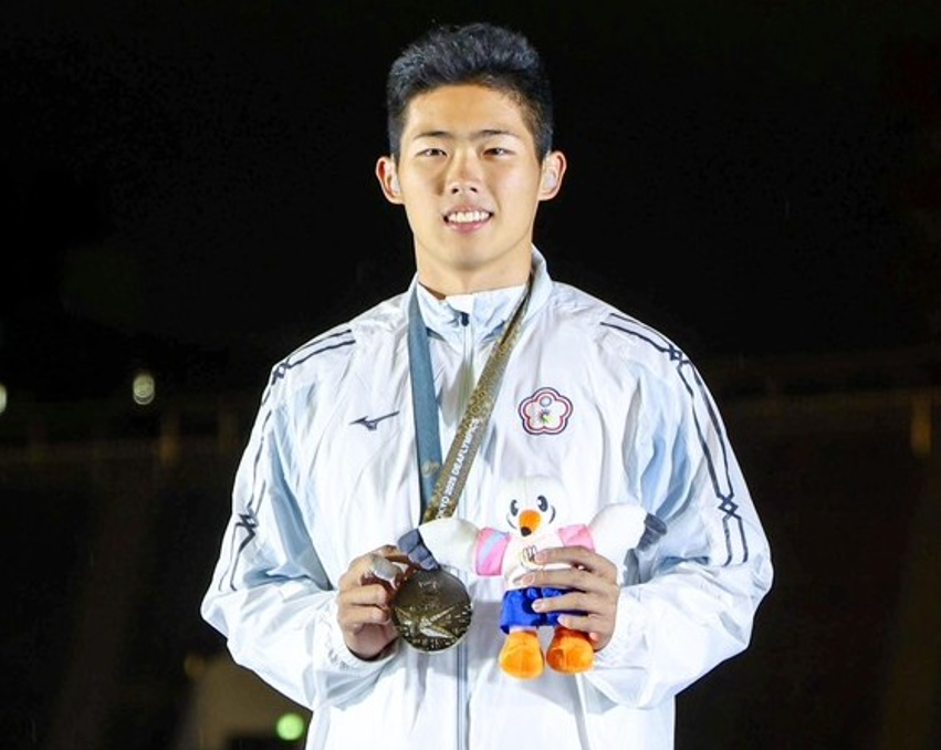 危宇澤勇奪2025東京聽奧田徑男子十項全能銀牌。林盛鑫／攝影。