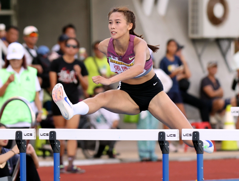 張博雅60公尺跨欄8秒18破全國，總排第一晉決賽。百欄資料照片林嘉欣／攝影。