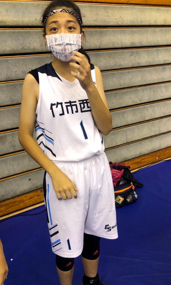 西門172公分第一長人梁羽庭有籃球夢。