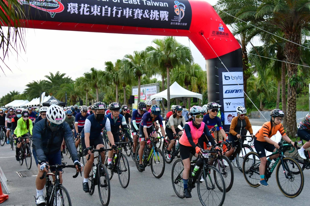 環花東自由車系列賽今天登場。中華民國自行車騎士協會提供。下同。