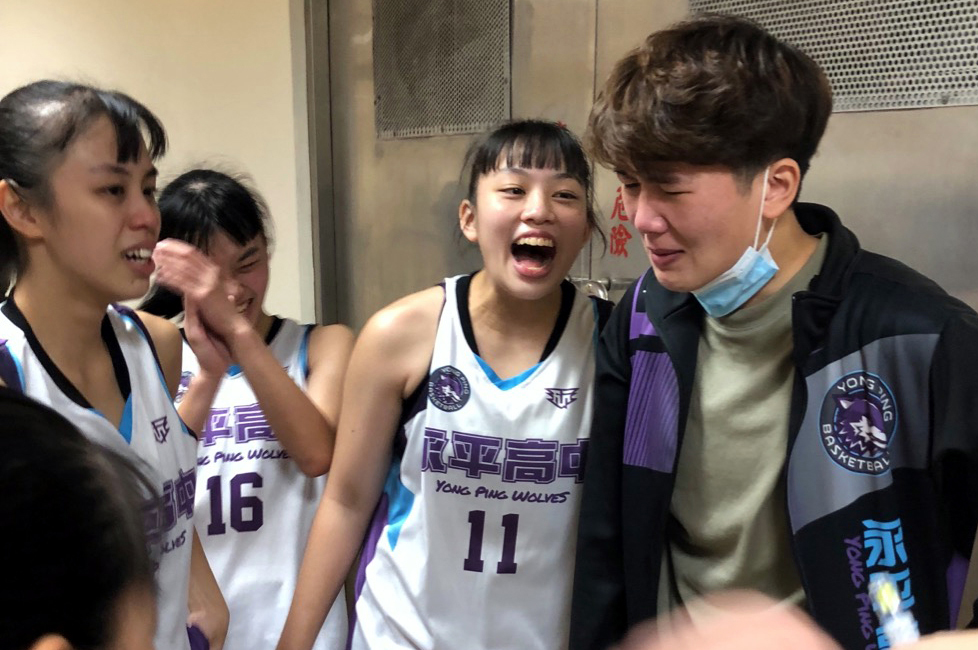 2連敗後5連勝神奇永平預賽末班，教練球員high爆齊飆淚。