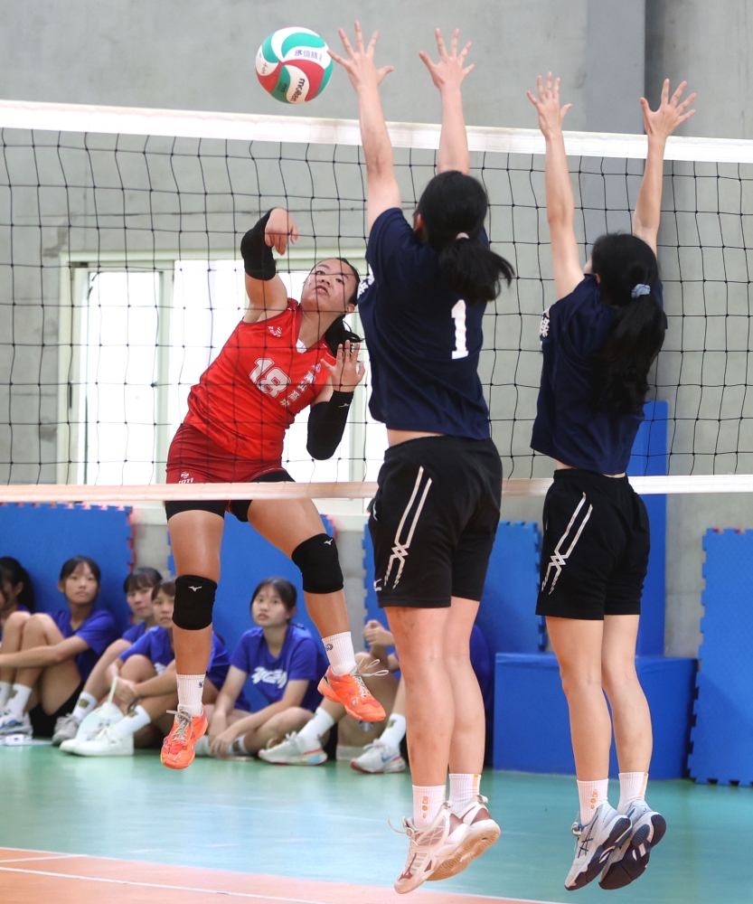 東山樂晴開賽首日二連勝。林嘉欣／攝影。