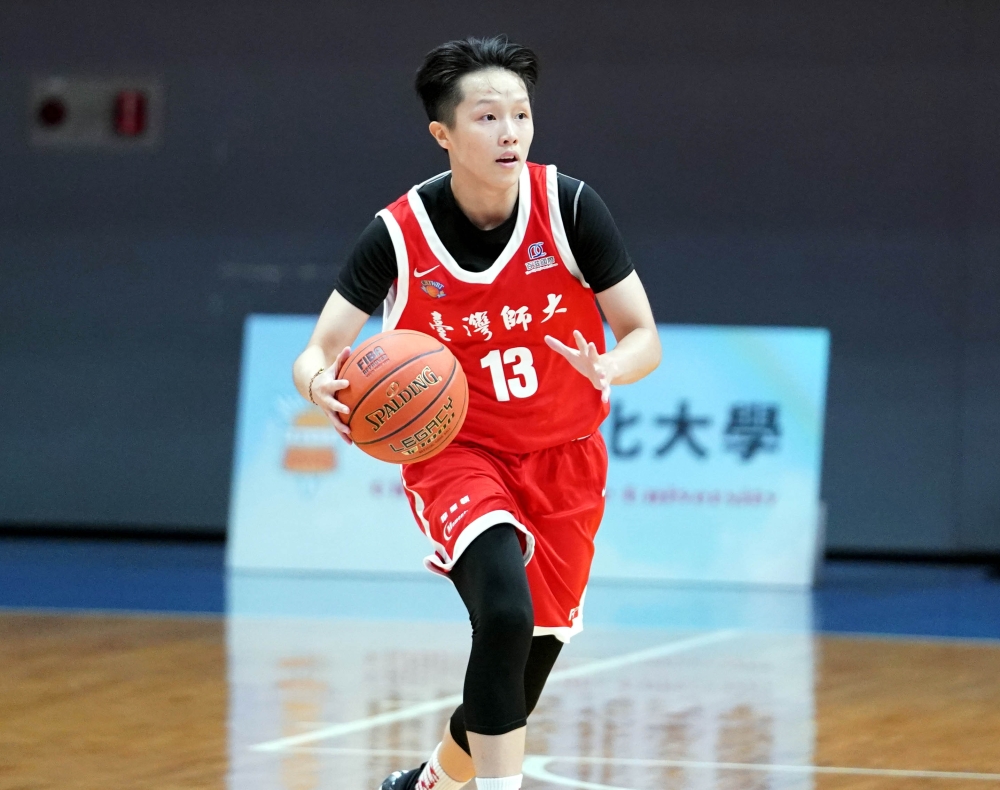 臺灣師大林佳蓉21分8籃板，連三戰得分上20大關。