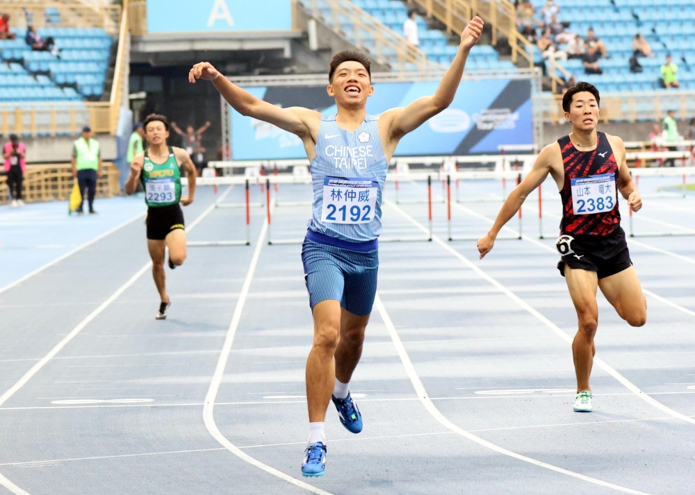林仲威飆49秒整奪金並達標亞運超開心。林嘉欣／攝影。