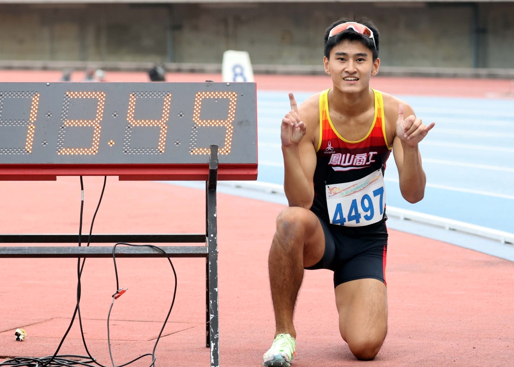 16歲謝元愷破U20全國紀錄，躍U18亞洲歷年第二傑。林嘉欣／攝影。