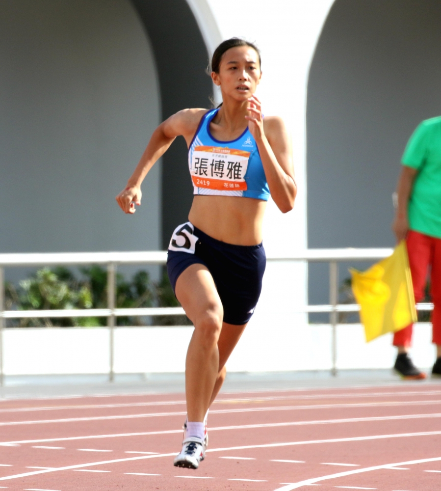 張博雅晉女子200公尺決賽。林嘉欣／攝影。