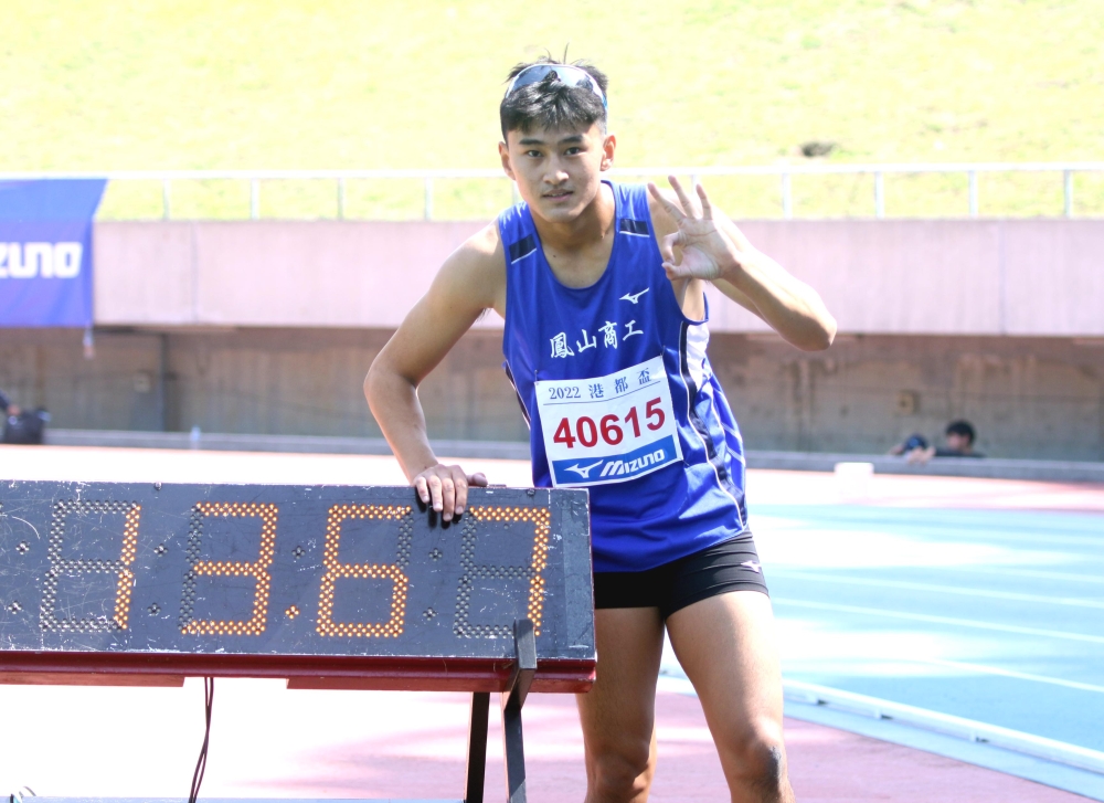謝元愷打破高懸11年的U18全國紀錄。林嘉欣／攝影。