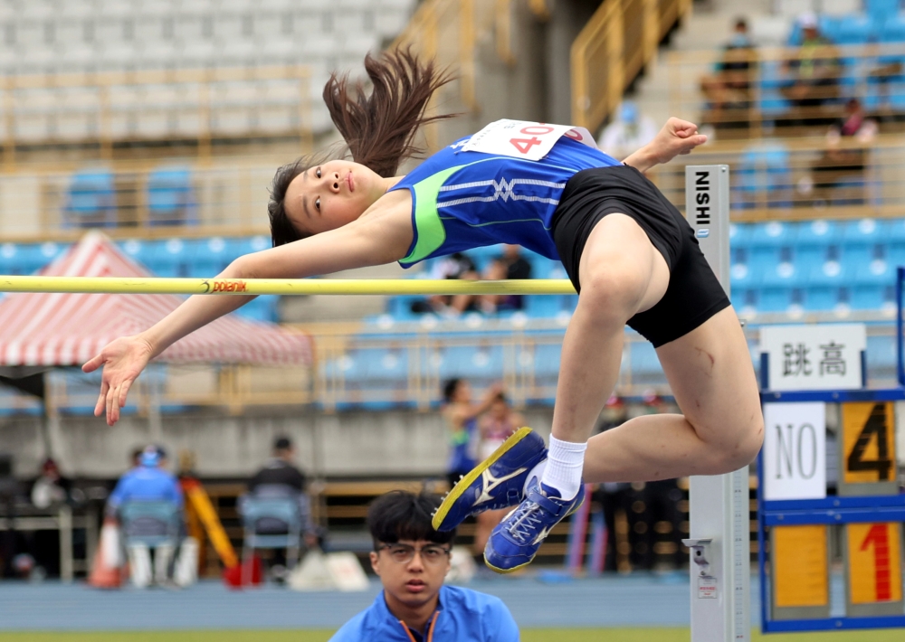 臺北市林沛萱在青少女跳高和百公尺跨欄都奪金。林嘉欣／攝影。