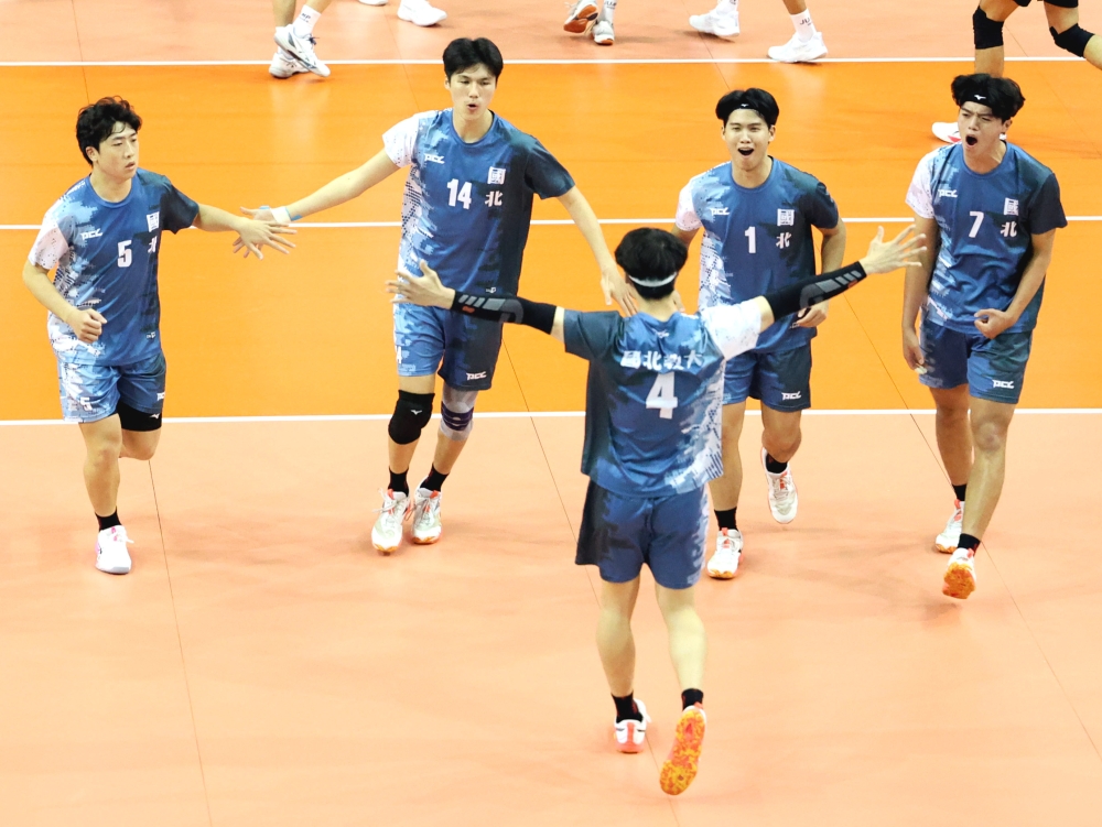 國北教大江秉軒(左2)。林嘉欣／攝影。