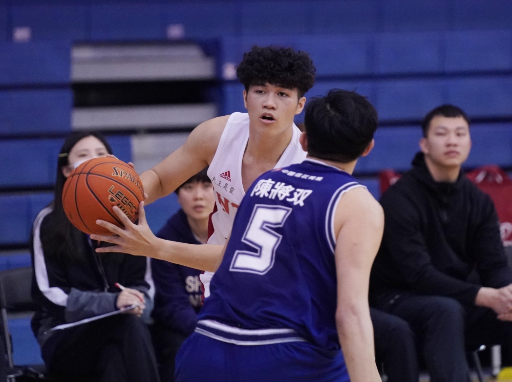 臺灣師大廖偉皓11分8籃板。