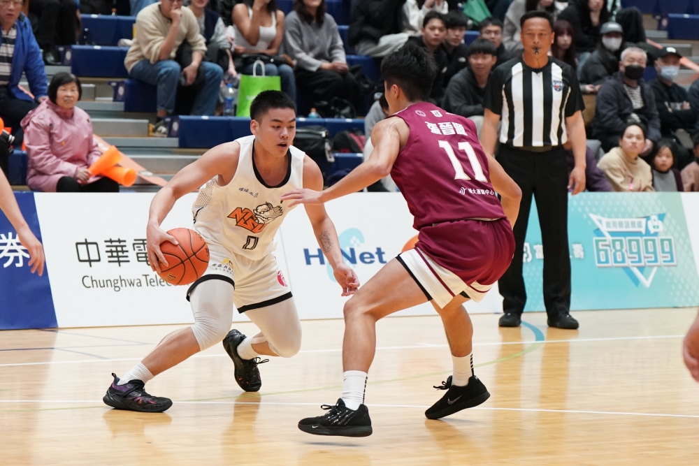 國立體大林睿軒17分4抄截(5顆三分)。