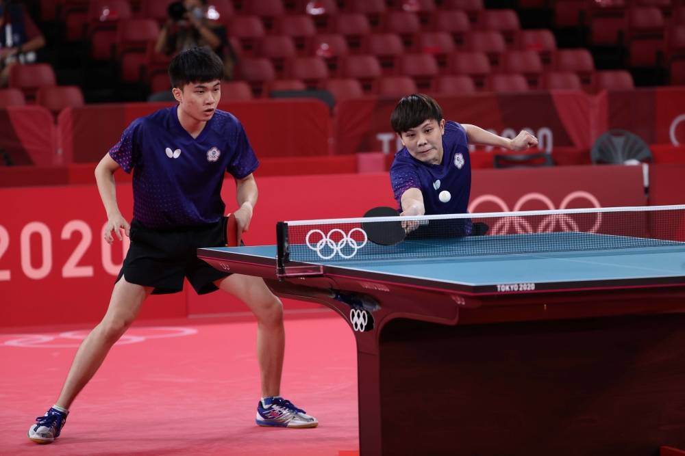 黃金混雙鄭怡靜／林昀儒勇奪東京奧運桌球混雙銅牌。體育署提供。