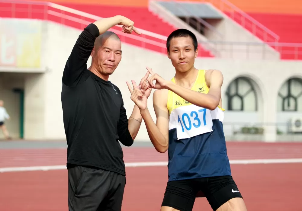 陳鴻傑和愛將傅兆玄。林嘉欣/攝影。