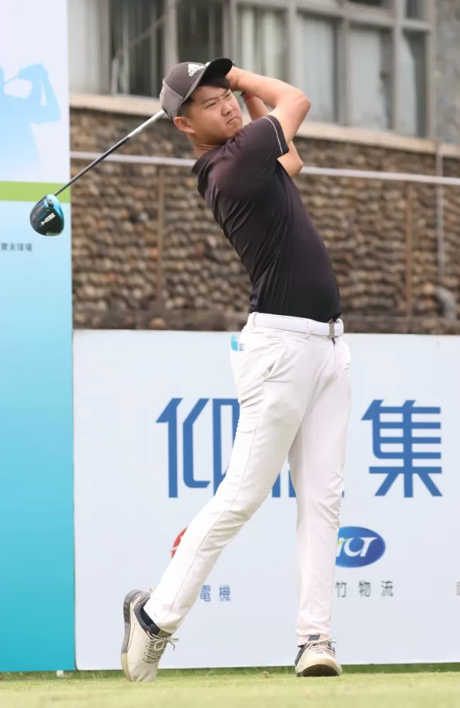 第一回合沈威成以68桿(-4)暫並列第三。鍾豐榮/攝影。