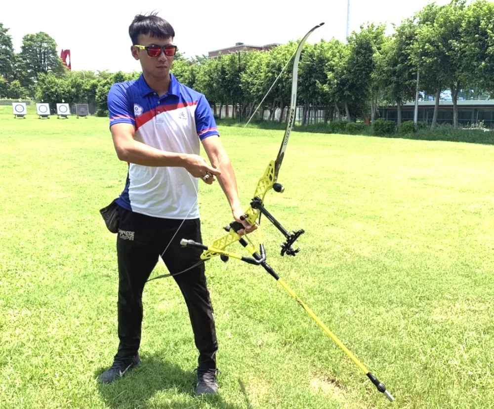 720 HiColor「一箭穿心鏡」,是「奧運金牌殺手」魏均珩的秘密武器。720armour運動眼鏡/提供。