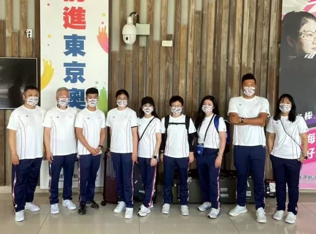 中華射擊代表隊出征東奧。取自/吳佳穎粉專。