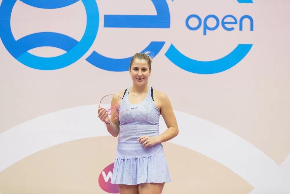 台北海碩網球公開賽每年都吸引世界頂尖好手前來參賽,圖為2017單打冠軍、甫在東京奧運摘下一金一銀的Belinda Bencic。海碩整合行銷提供。