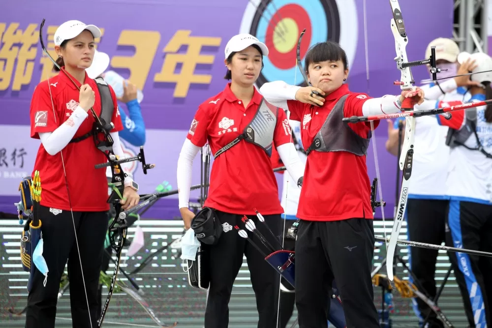 寒舍女團。中華企業射箭聯盟/提供。