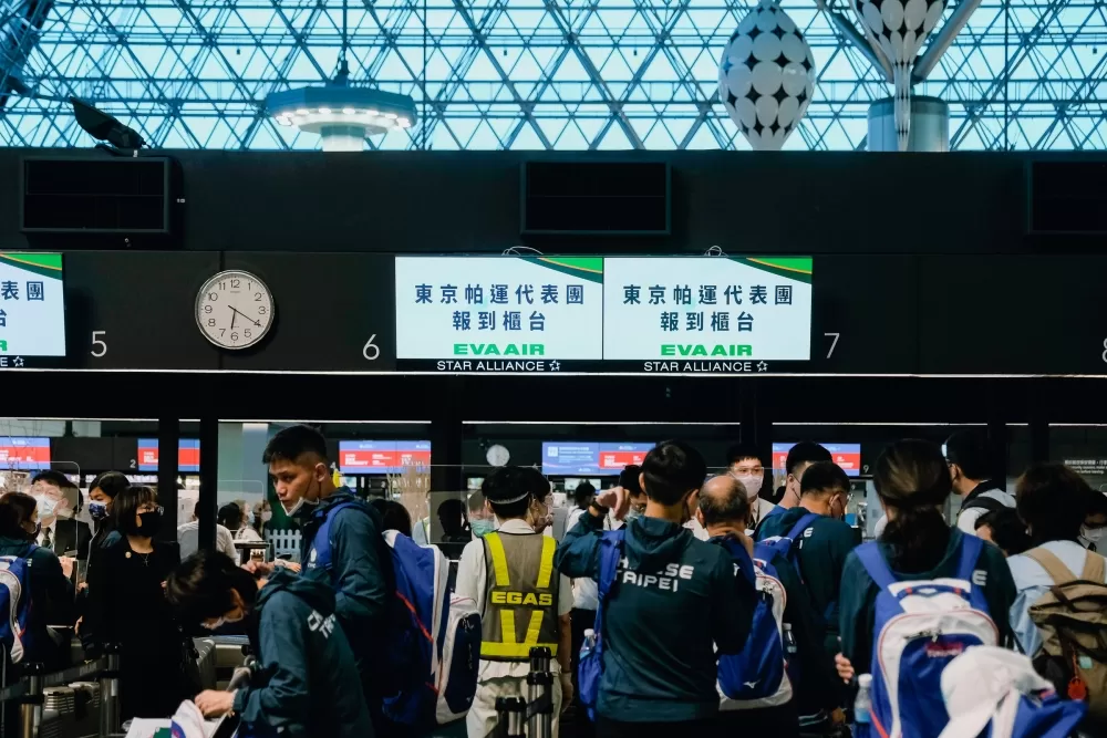 帕運代表團至專屬報到櫃台。