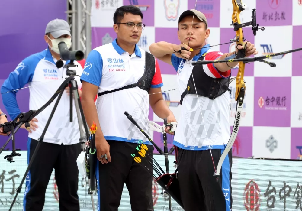 愛山林男團。中華企業射箭聯盟／提供。