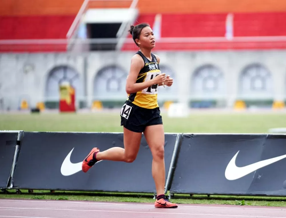 翁妤珊。快門工/攝影。