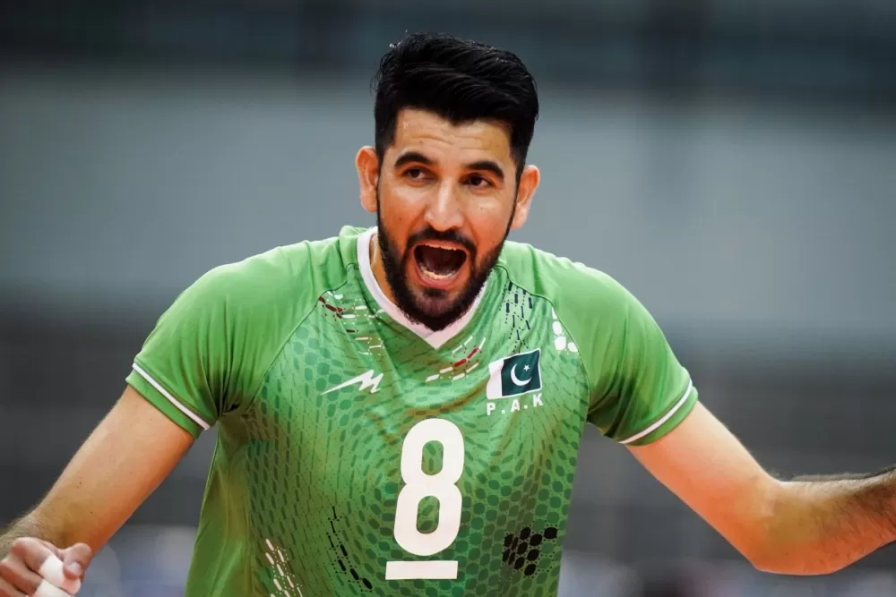 曾效力中華企業排球聯賽連莊隊的巴基斯坦隊長卡恩。