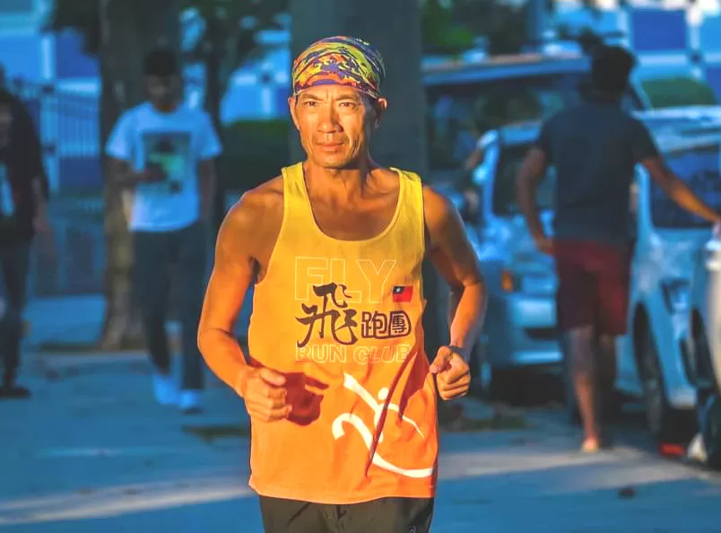 羅維銘從白天跑到黑夜。Photo and Video by Perfection-Journey。