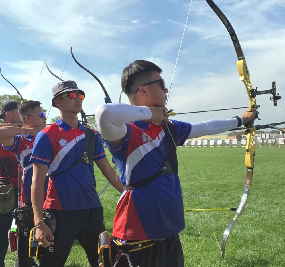 中華隊余冠燐(左起)、魏均珩、洪晟皓。