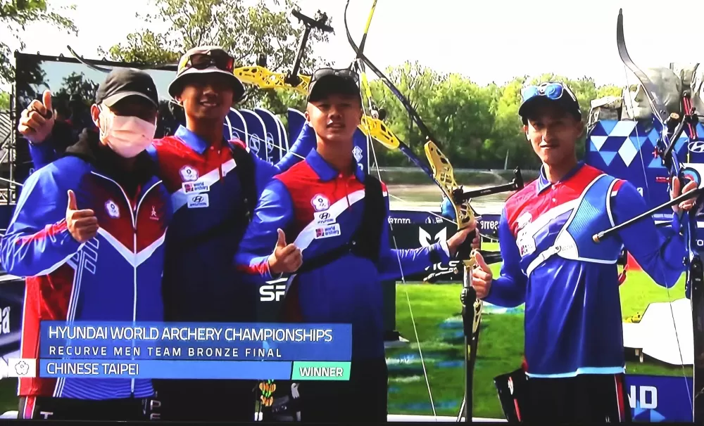 中華男團得銅。截取自直播畫面。
