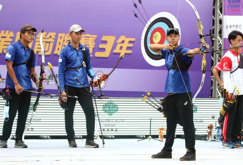 企業射箭聯賽給了洪晟皓很大的幫助。林嘉欣/攝影。