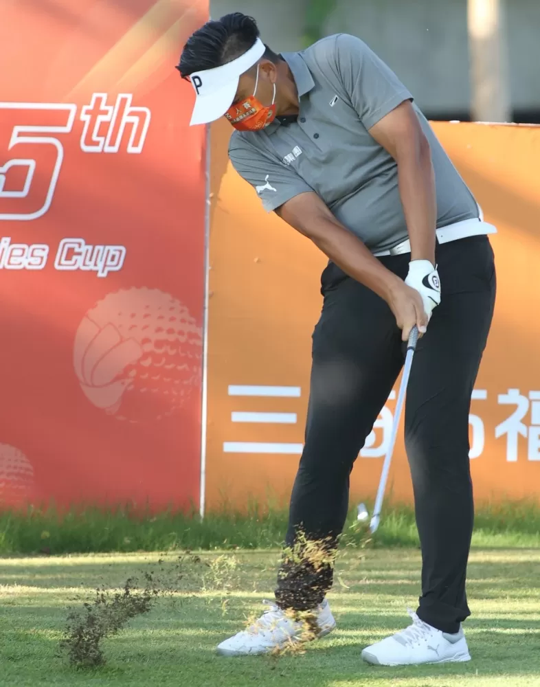 洪健堯暫並居第二。