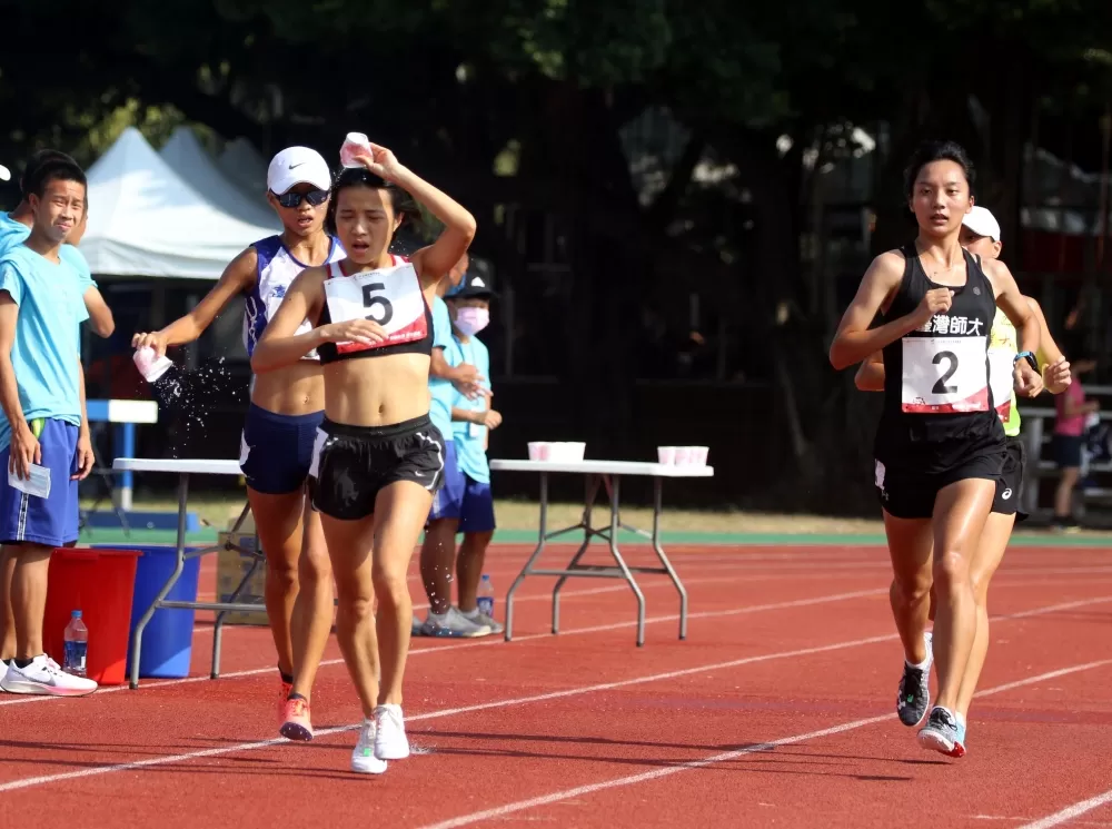 全大運公開女子5000公尺金牌臺灣師大湯樂榆。林嘉欣／攝影。