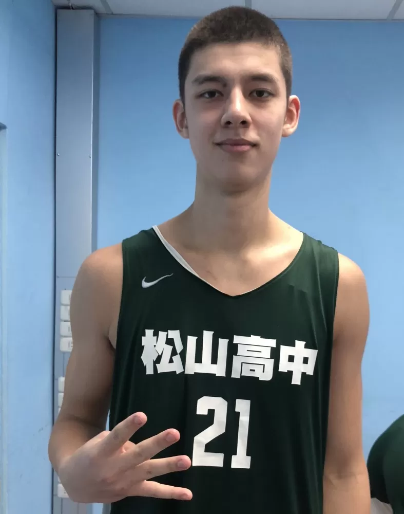 松山台、俄混血小長人曾睦軒優條件、帥外型吸睛。大會提供。