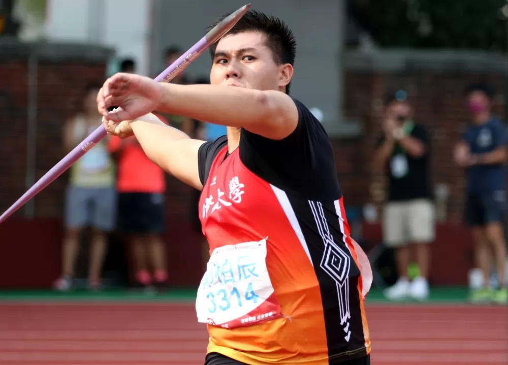 清大郭柏辰標槍破大會連莊。林嘉欣/攝影。