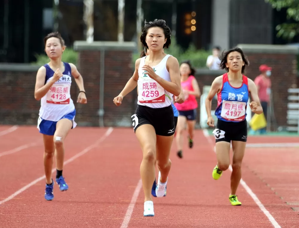 台大成琦全大運初體驗奪三銅。林嘉欣/攝影。