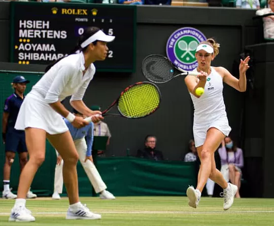 謝淑薇和比利時梅騰絲闖印地安泉網賽女雙八強。資料照片 取自謝淑薇粉專。