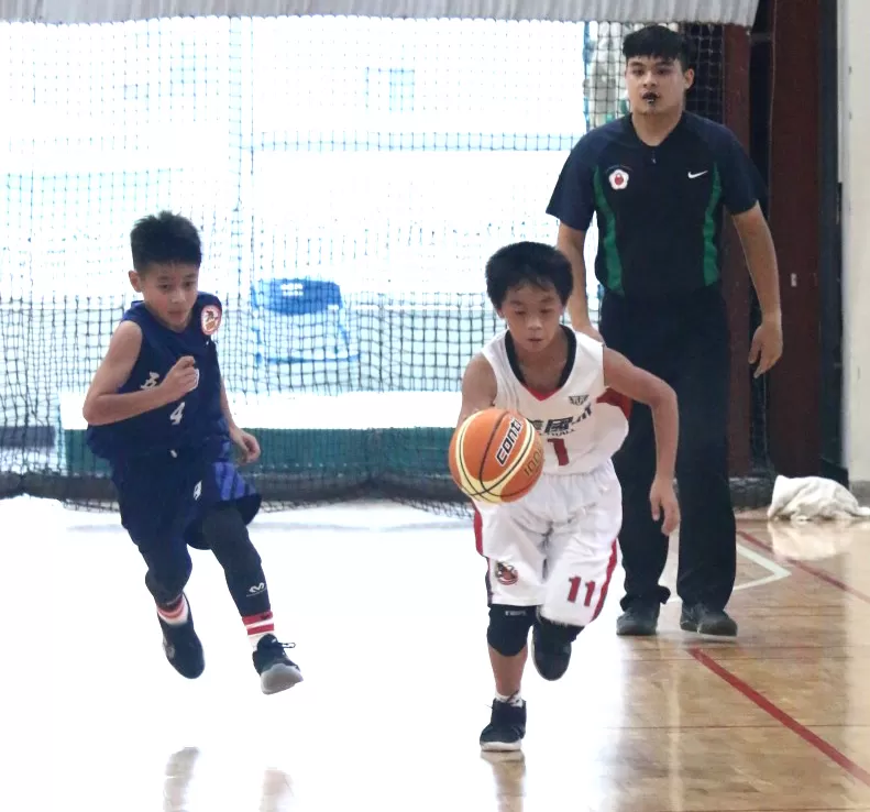 新北忠義吳哲勤13分。