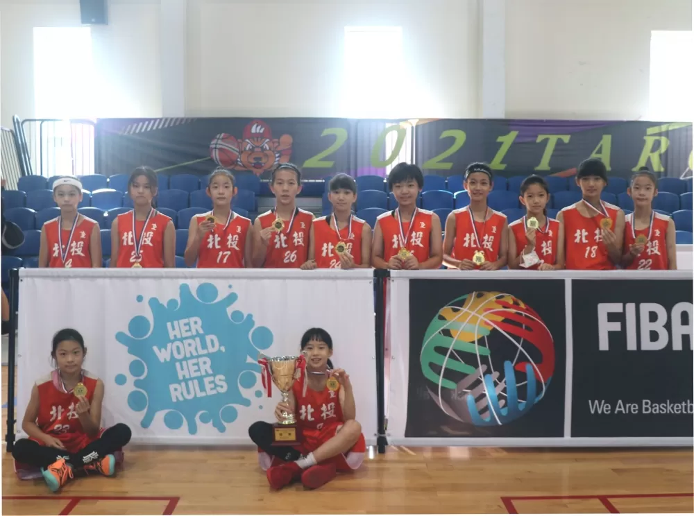 北市北投女籃4連勝完成二連霸。