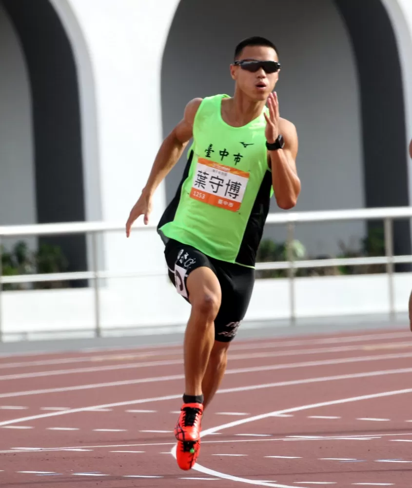 葉守博晉200公尺決賽。林嘉欣/攝影。