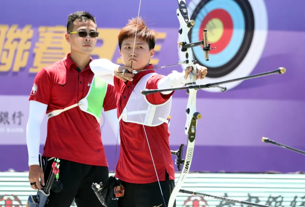 新北凱撒雷千瑩和饒廷宇。林嘉欣/攝影。