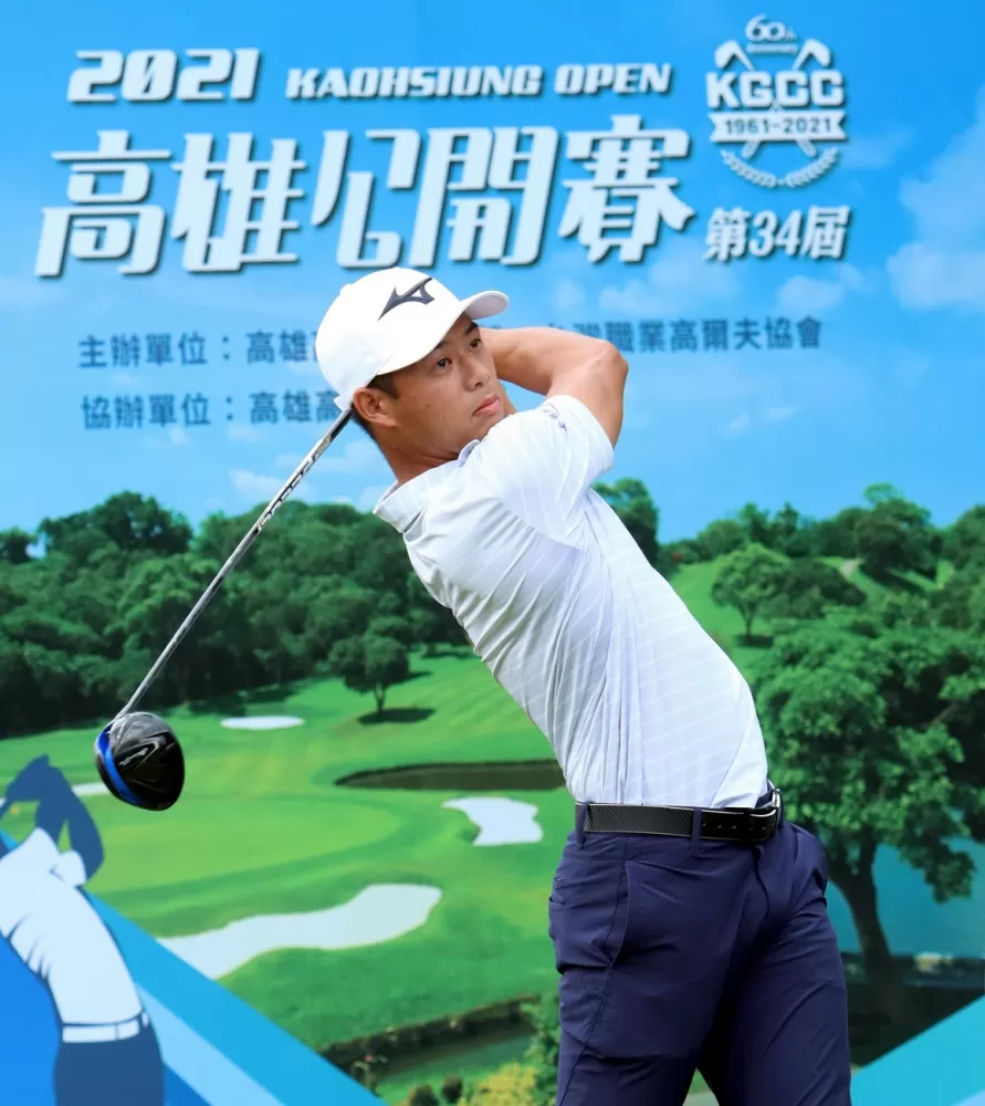 方胤人三天成績(-5)暫列第五。