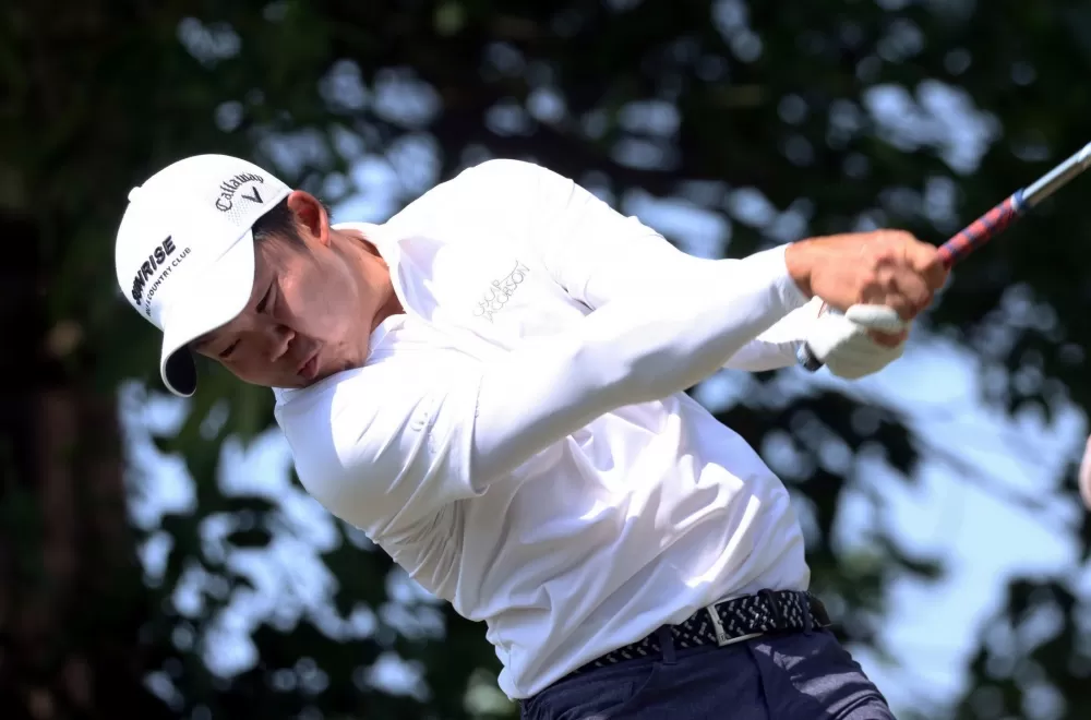 李玠柏三天成績(-6)暫並列第三。