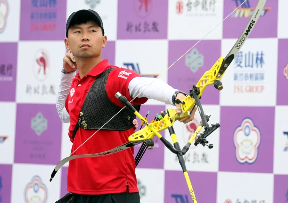 寒舍集團魏均珩重奪「箭林之王」。中華企業射箭聯盟/提供。