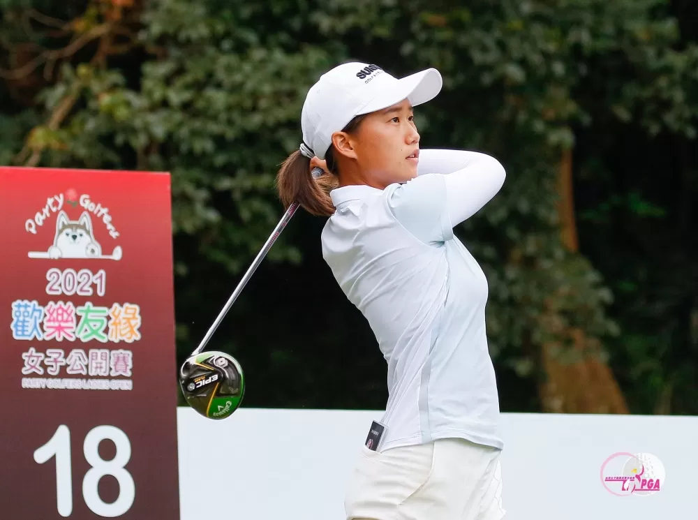 蔡欣恩暫居第二。